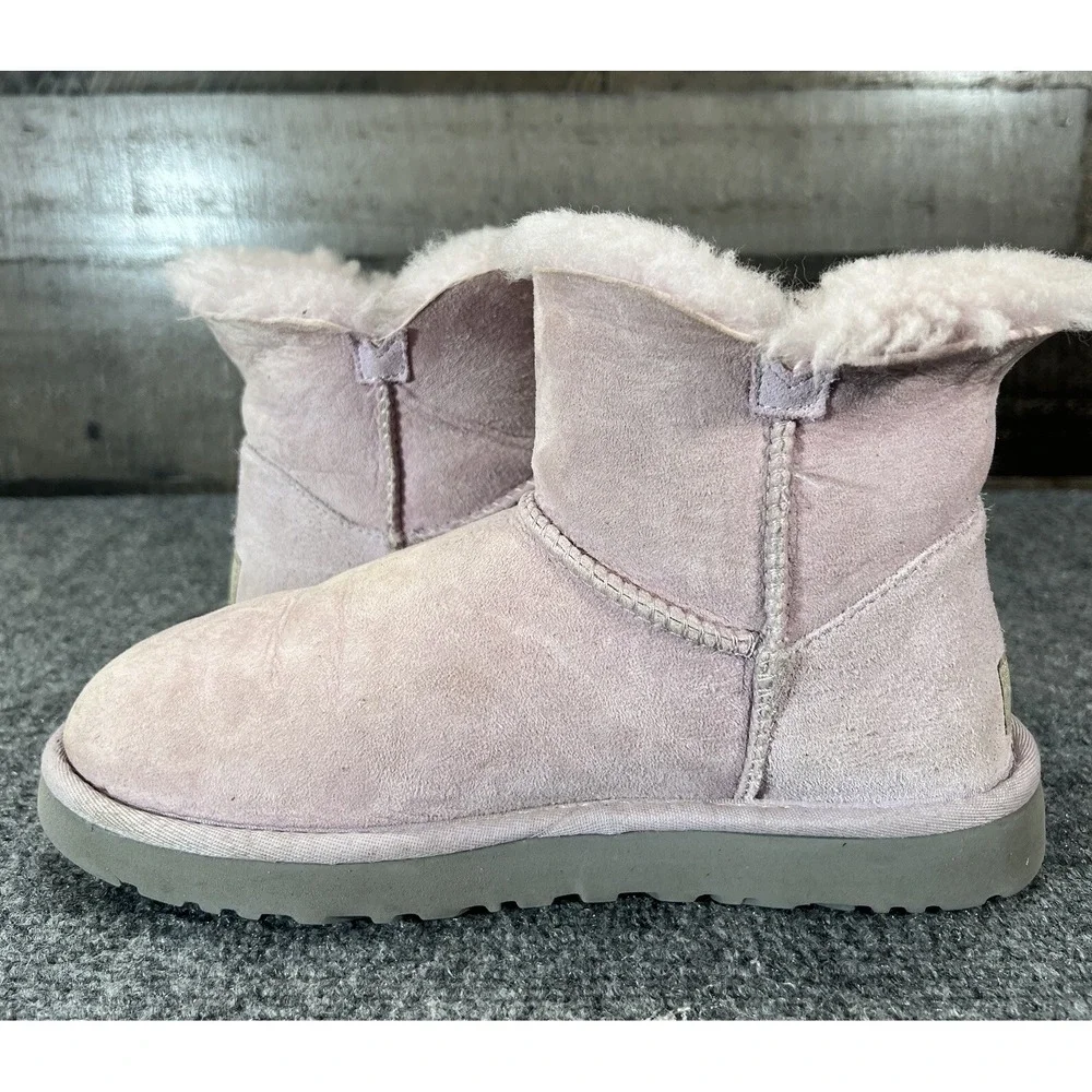 UGG Classic Mini Bailey Button Boots Poppy Pink Suede EU 38 US 7